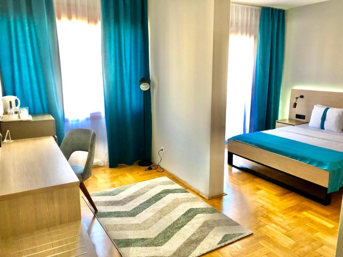 Hotel Magnolia Tivat Kültér fotó
